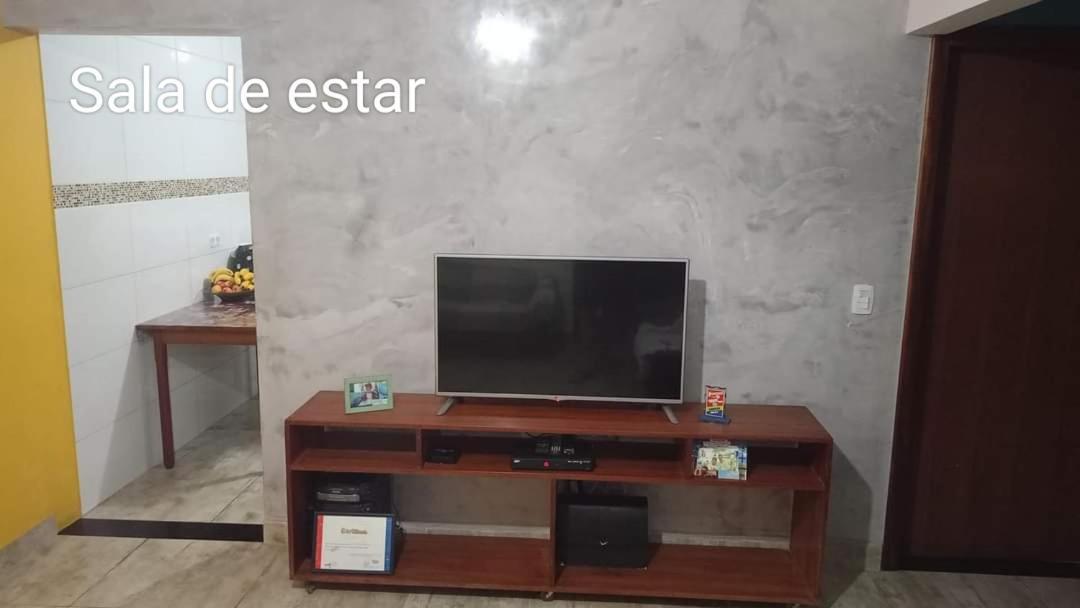 Casa De Do Zeca Aconchegante E Com Ar Condicionado Casa de férias Ubatuba